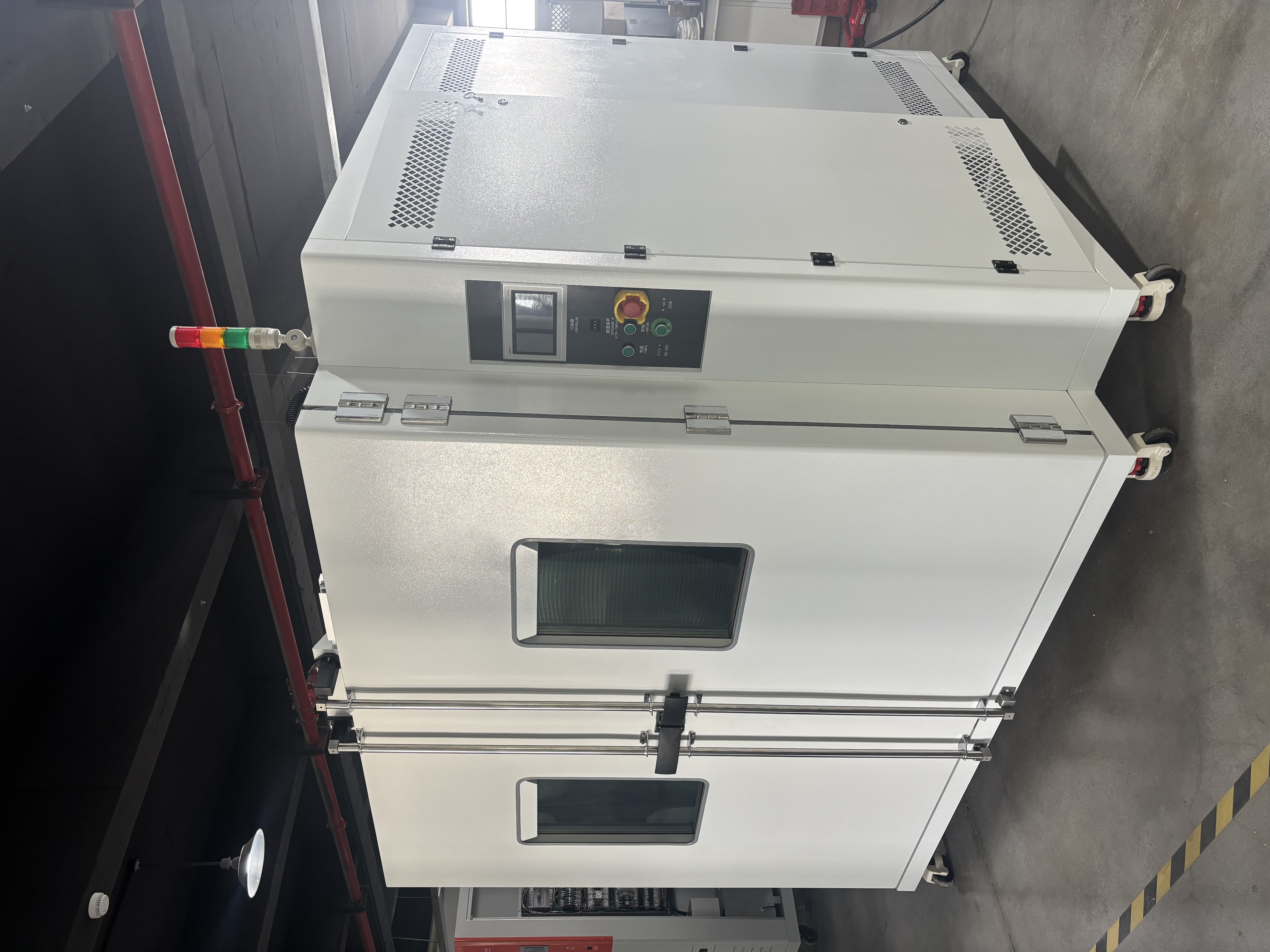 高溫老化箱示意圖